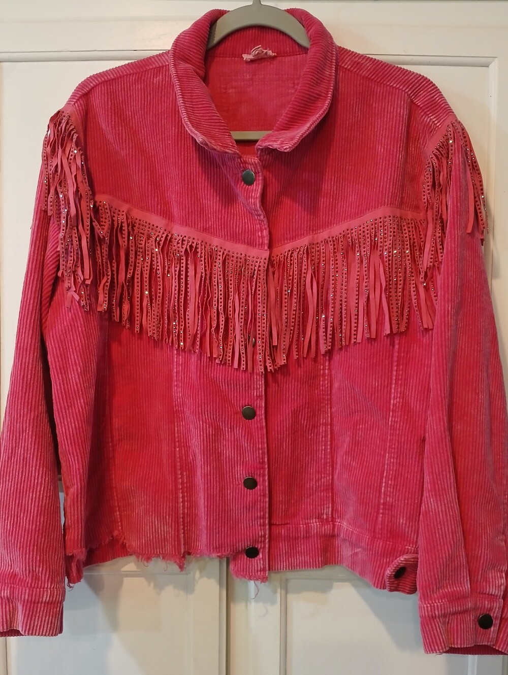 Corduroy jacket, POL brand, fuchsia/hot pink, fringe detail, distressed hem M